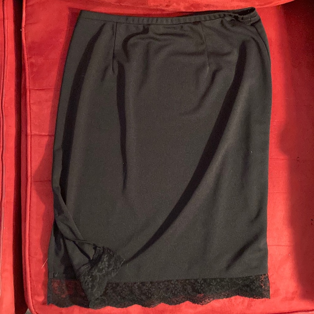 Express Black women’s skirt with lace trim